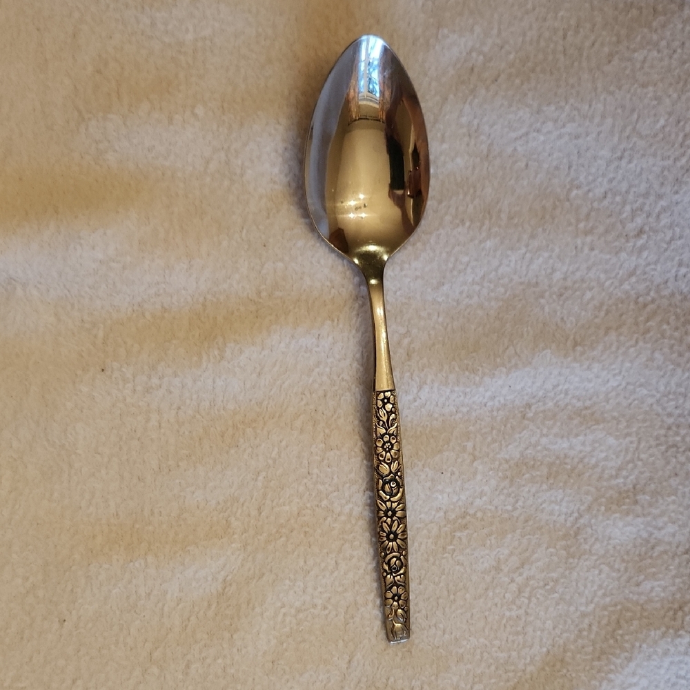 Oneida Stainless WM.A Rogers Malibu Serving Spoon